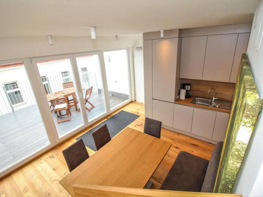 Luxury 2-Floor Rooftop Apartment With Terrace In The City Center Viena Exterior foto