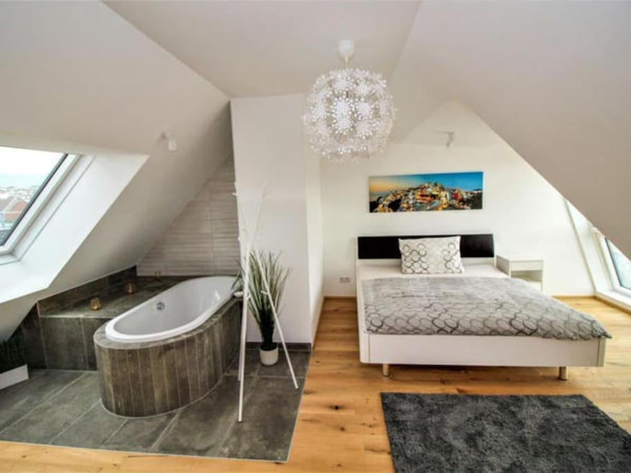 Luxury 2-Floor Rooftop Apartment With Terrace In The City Center Viena Exterior foto
